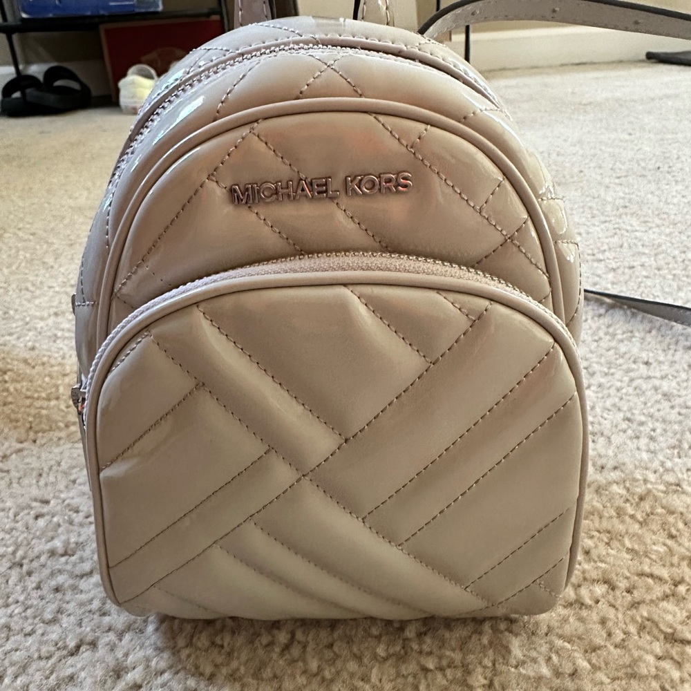 Michael Kors Abby Mini Backpack/Crossbody - Picture 6 of 8